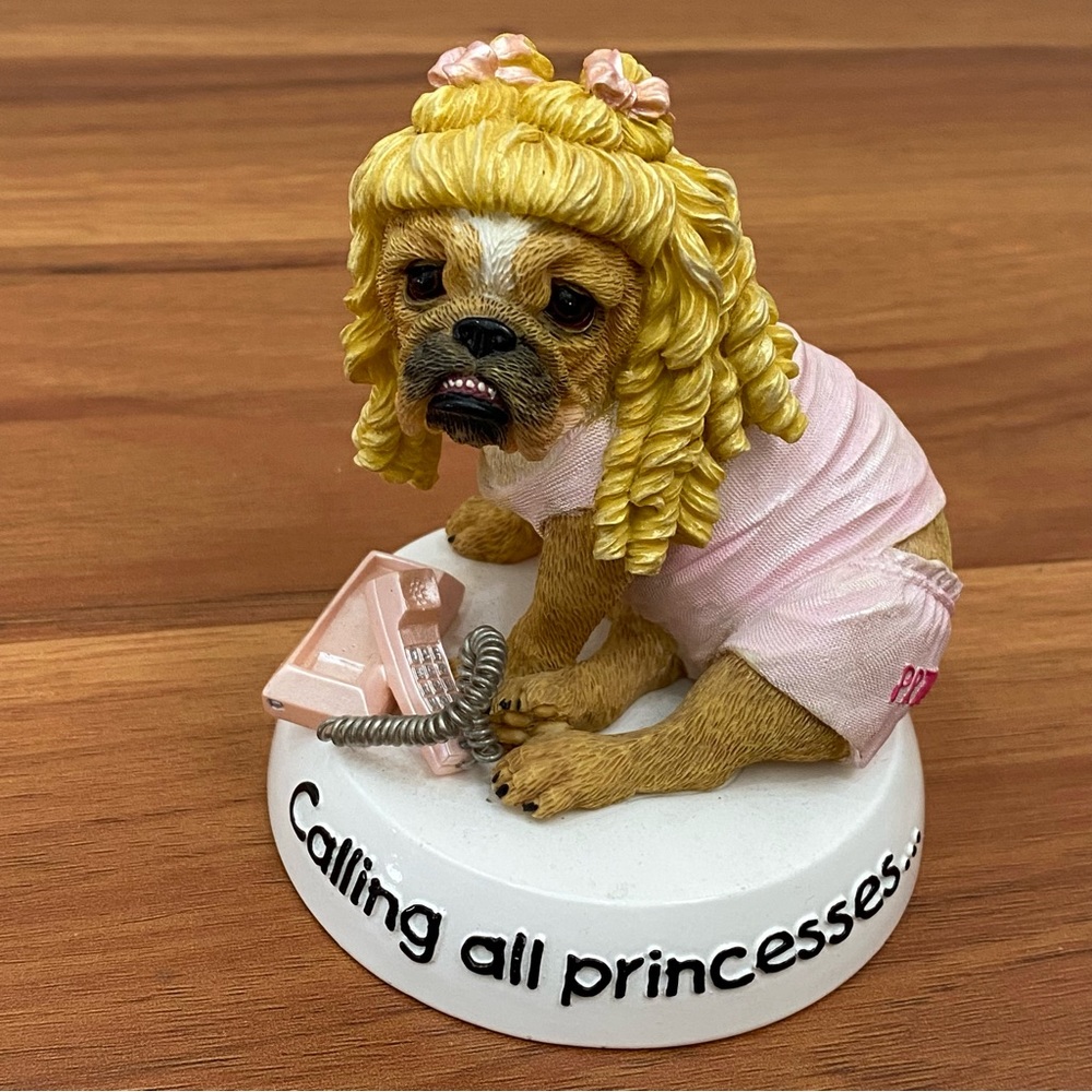 2005 Zelda Wisdom 16615 Westland  “Calling All Princesses”  Bulldog Dog Figurine
